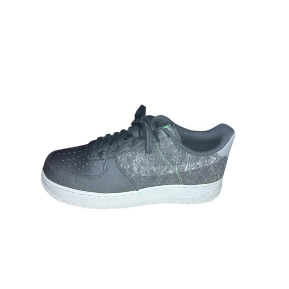 Nike Air Force 1 AF1 '07 LV8 Black Recycled Felt" US Men Size 9.5 Women’s 11 Box - Picture 1 of 7